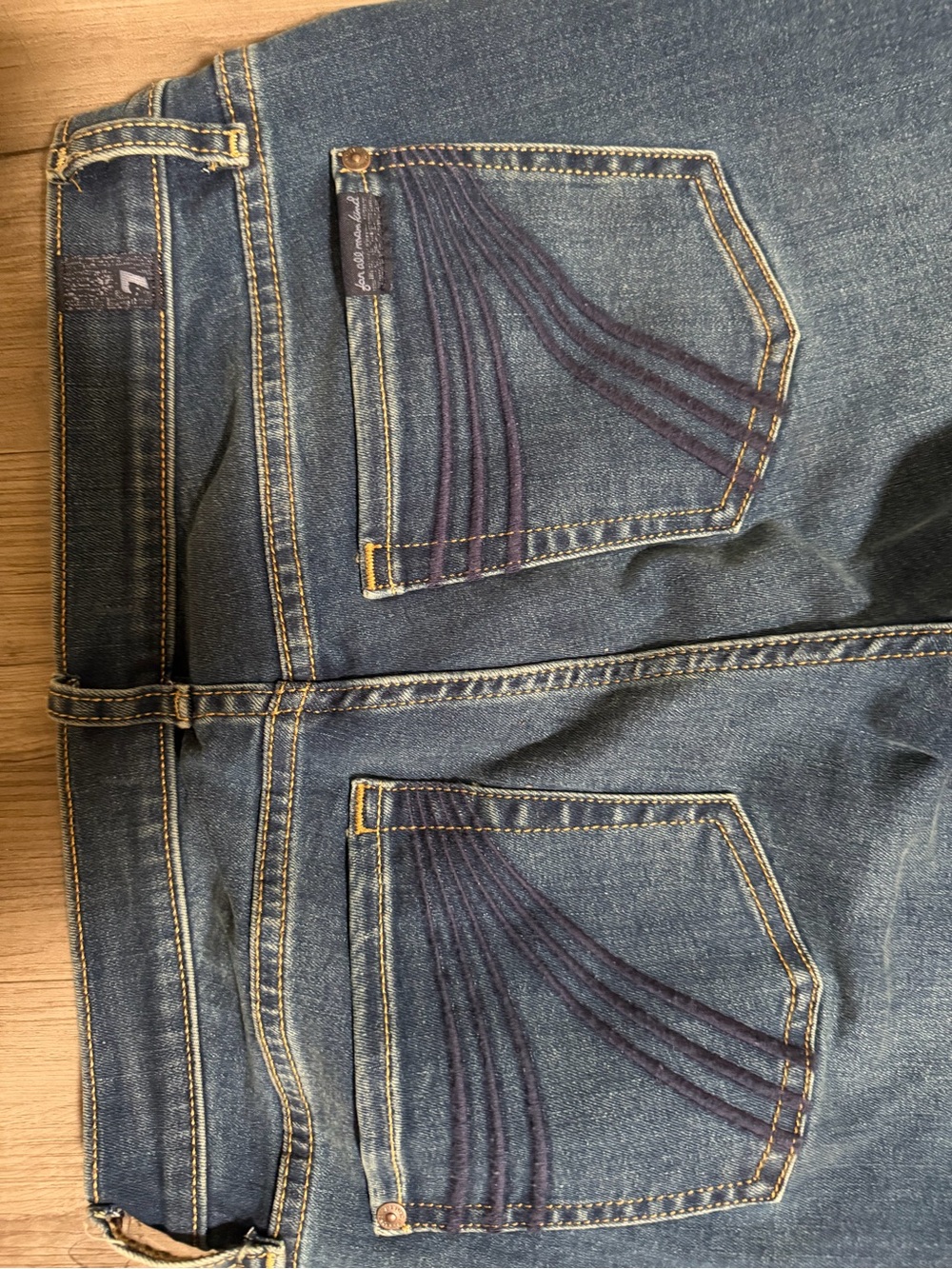 7 For All Mankind Dojo Jean Size 28 Never Worn - Picture 5 of 6